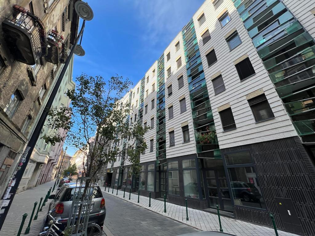 Palace Quarter 2 Peaceful Modern Central Top Floor Apartment Budapeşte Dış mekan fotoğraf