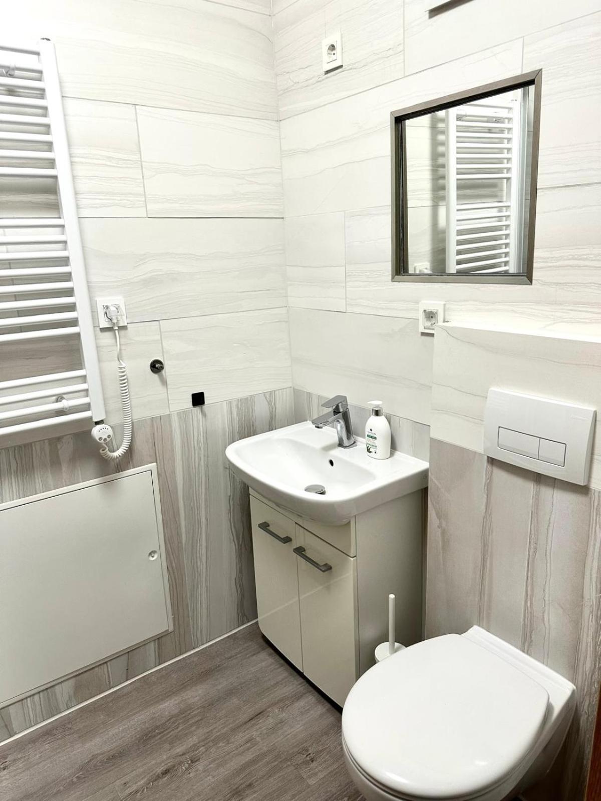 Palace Quarter 2 Peaceful Modern Central Top Floor Apartment Budapeşte Dış mekan fotoğraf